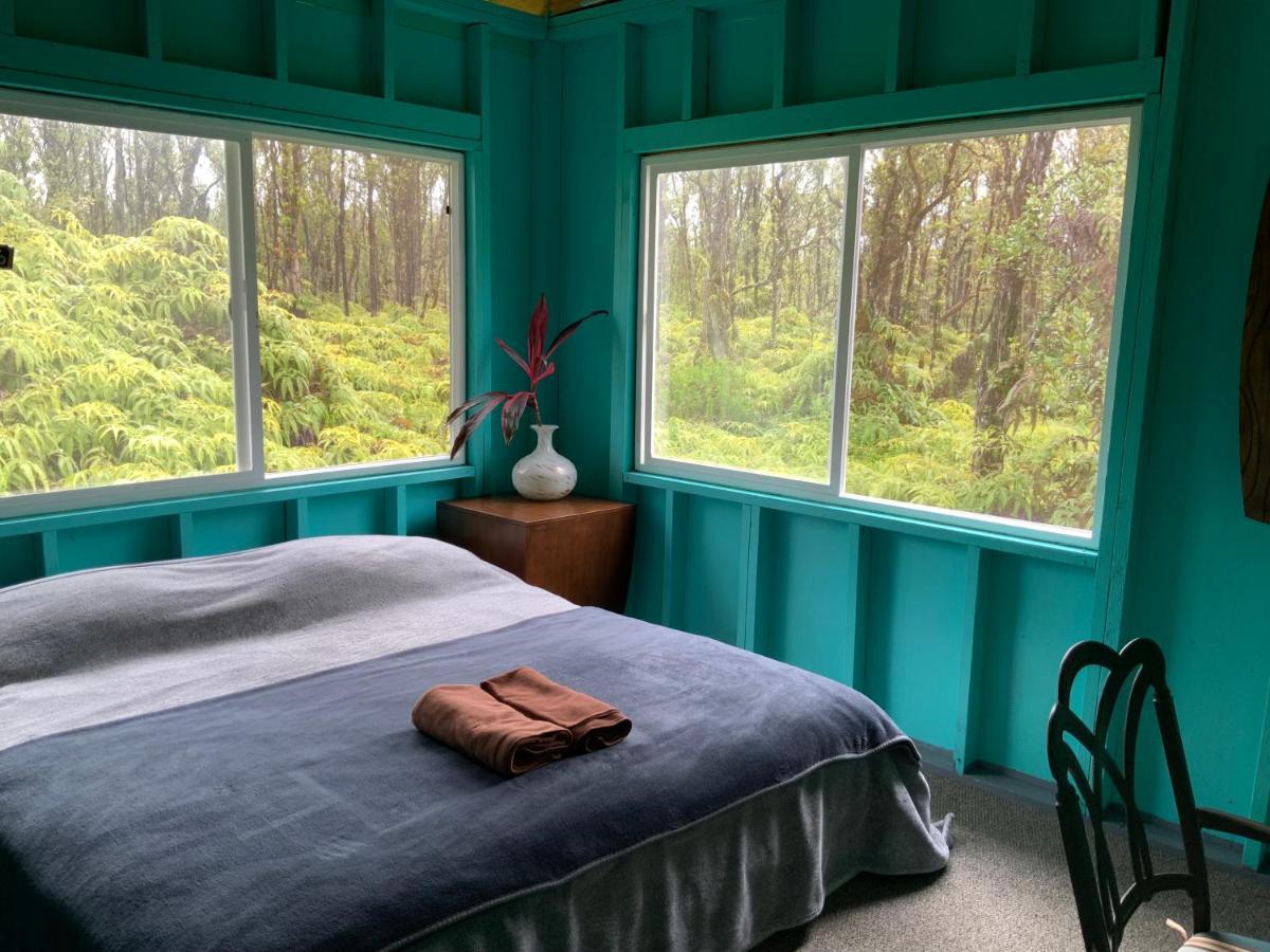 Simple Rustic Studio Deluxe Bed In Tropical Fruits Garden Hotel Mountain View Bagian luar foto